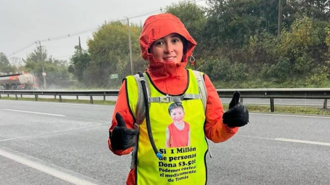 La Increíble Caminata de Camila Gómez: De Chiloé a La Moneda, Una Madre Luchadora por la Vida de su Hijo