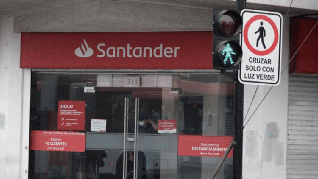 ¡Alerta de Seguridad! Banco Santander Enfrenta Filtración de Datos Personales de Clientes