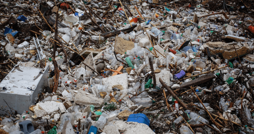 ¡Alerta en Los Ríos! Cierre inminente de vertedero genera preocupación: ¿Dónde irá a parar la basura?