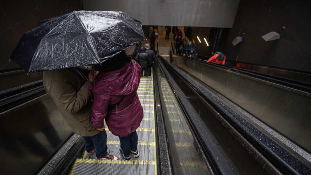 ¡Alerta en la Región Metropolitana! Prepárate para las Intensas Nevadas y Lluvias