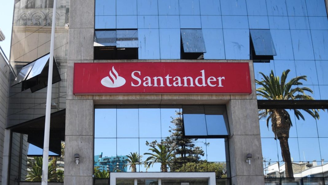 ¡Banco Santander Admite Hackeo Masivo de Datos de Clientes en Chile, España y Uruguay!