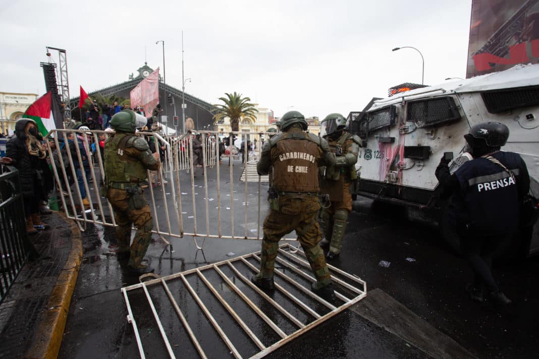 ¡Caos en las calles! 16 detenidos por violencia en la marcha del Día del Trabajador