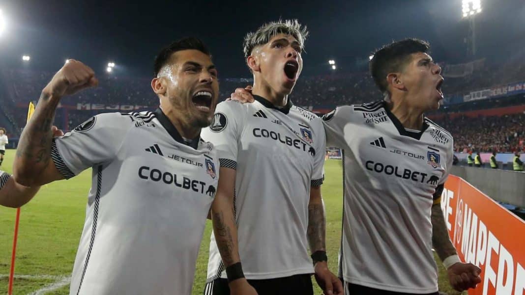 ¡Colo Colo Hace Historia! Clasificación Épica a Octavos de la Copa Libertadores