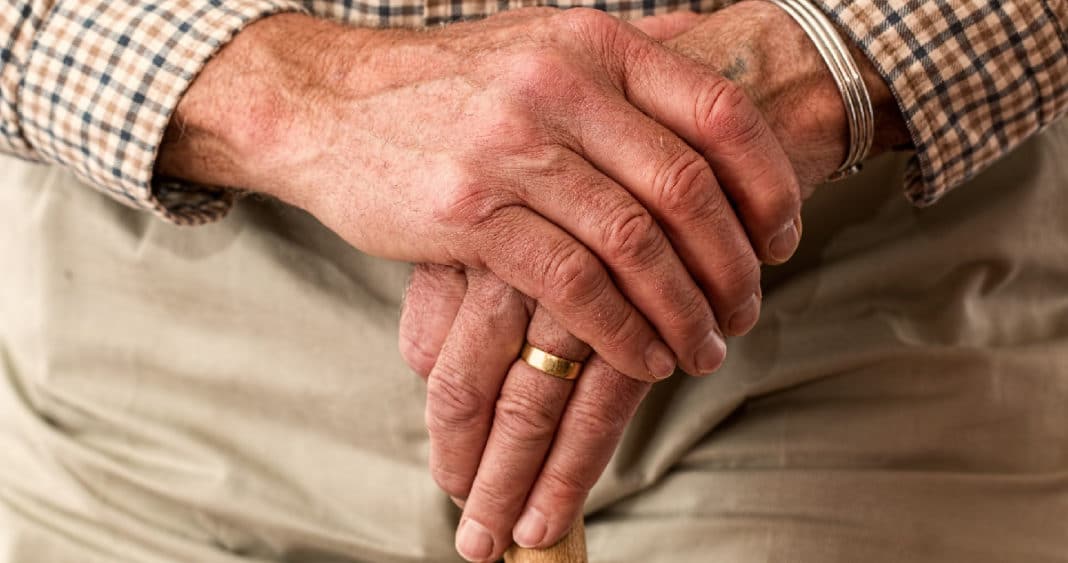 Denuncias Estremecedoras: Abusos y Negligencia en Hogar de Ancianos de Quillota