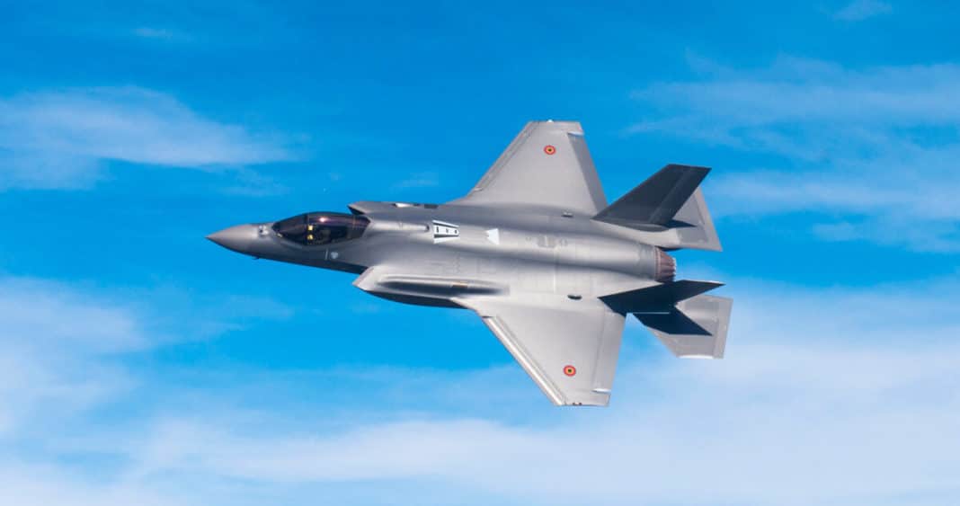 Descubre el Poder del F-35: El Avión de Combate Más Avanzado del Mundo
