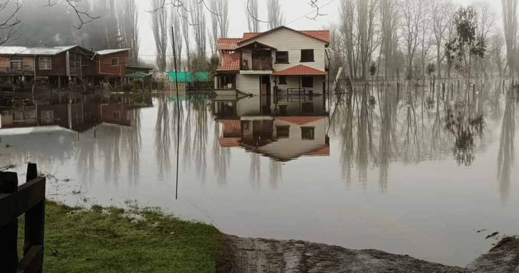 Familias se Niegan a Evacuar Pese a Inundaciones Devastadoras en Teodoro Schmidt