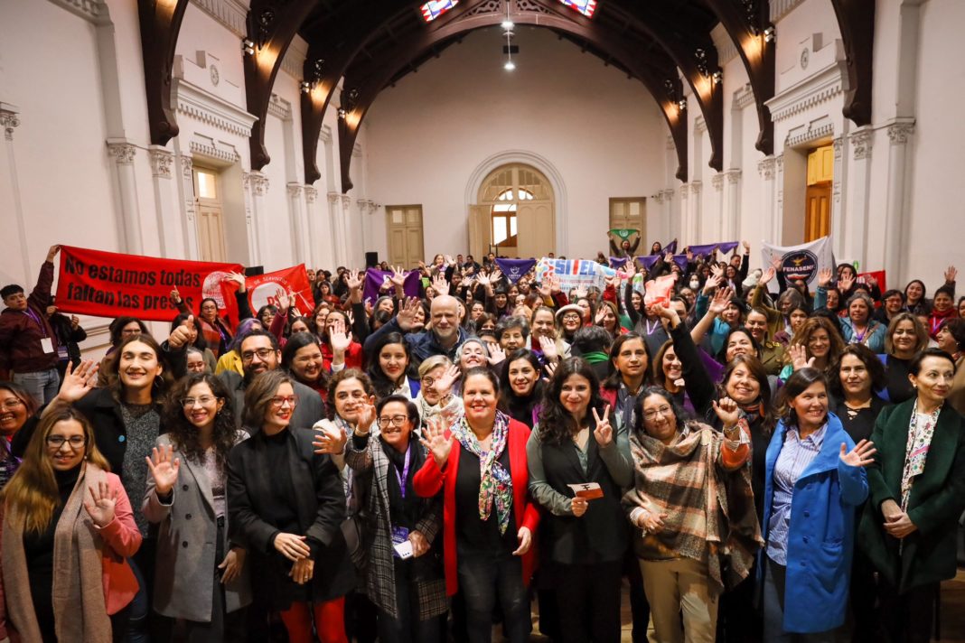 Hito Histórico: La Ley Integral Contra la Violencia de Género Marca un Avance Civilizatorio para Chile