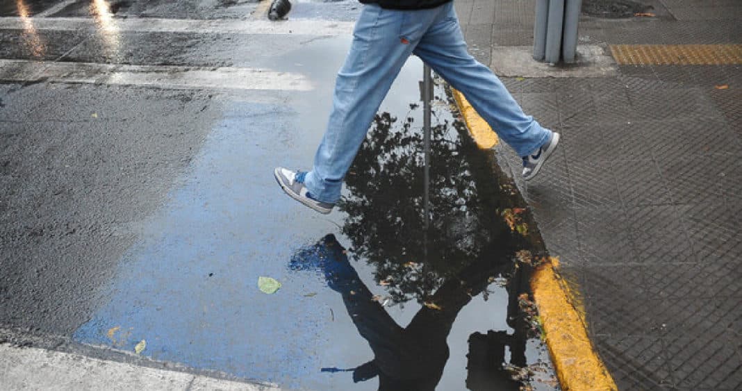 ¡Alerta Amarilla en Valparaíso y Quilpué! Prepárate para las Fuertes Lluvias y Vientos