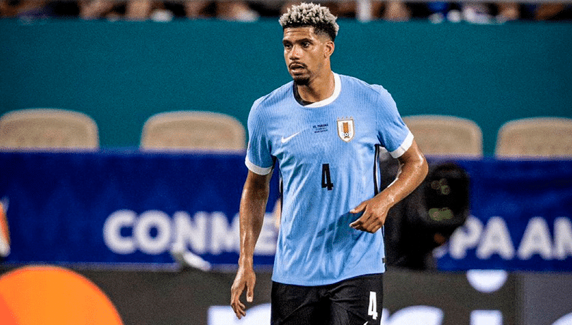 ¡Alerta en la Selección de Uruguay! Defensor Araujo Sufre Fuerte Mareo en Debut de la Copa América 2024