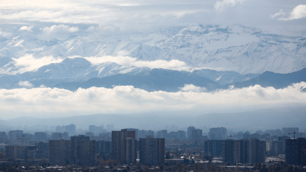 ¡Descubre la Belleza Invernal de la Cordillera de Los Andes: Un Espectáculo Imperdible!