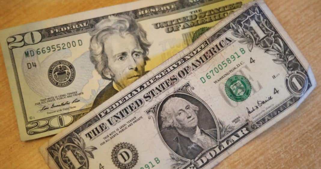 ¡Dólar en Caída Libre: Descubre los Secretos Detrás de su Movimiento Matutino!