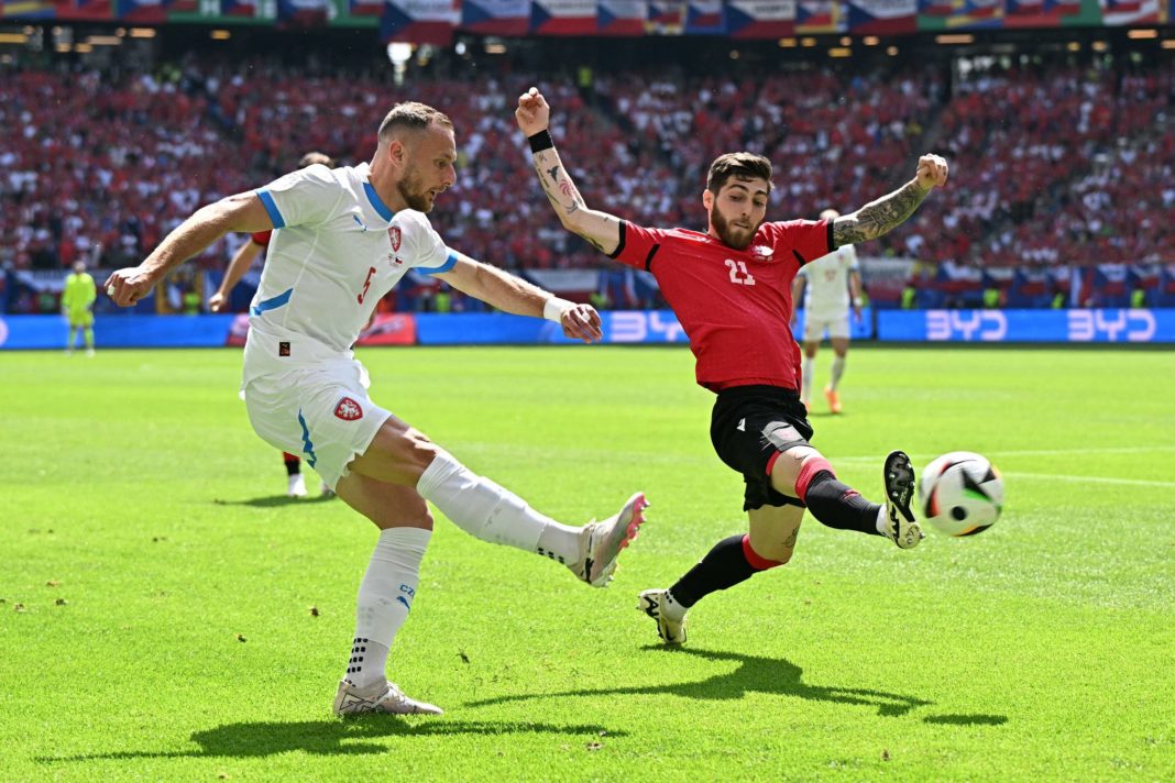 ¡Empate Emocionante en la Eurocopa! Georgia y República Checa Protagonizan un Duelo Apasionante