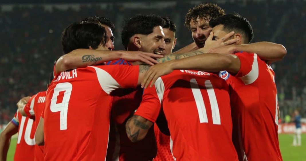 ¡La Roja Conquista el Rating! Chilevisión Lidera con Aplastante Victoria