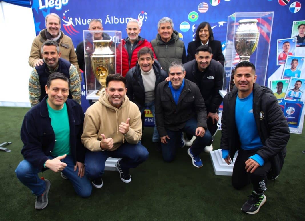 ¡Vive la Pasión de la Copa América con el Gran 'Cambiatón de Láminas' en La Reina!