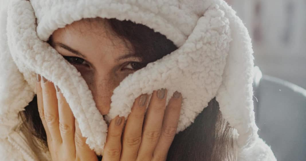 ¿Por qué Siempre Tienes Frío? 10 Sorprendentes Razones Que Revelan Tu Condición