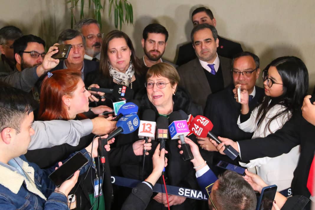 Bachelet Llama a Designar Candidatos que Resuelvan las Necesidades de la Gente