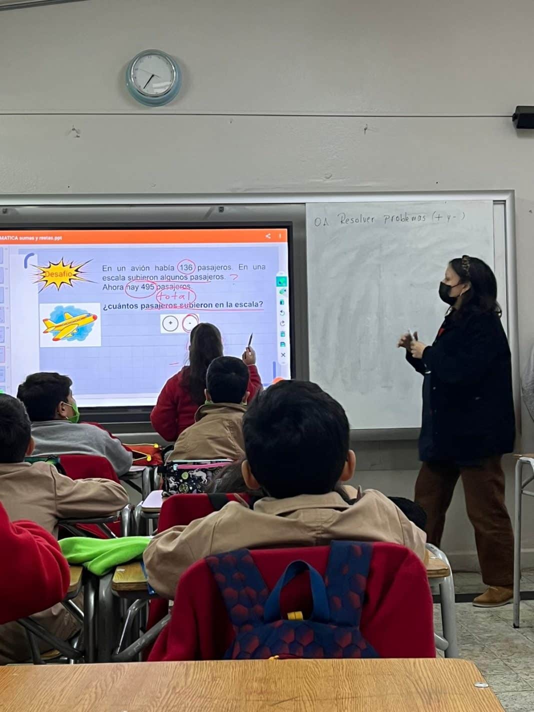 Descubre cómo la Escuela Santa Filomena se transformó en un modelo de enseñanza digital con las pantallas interactivas ViewSonic