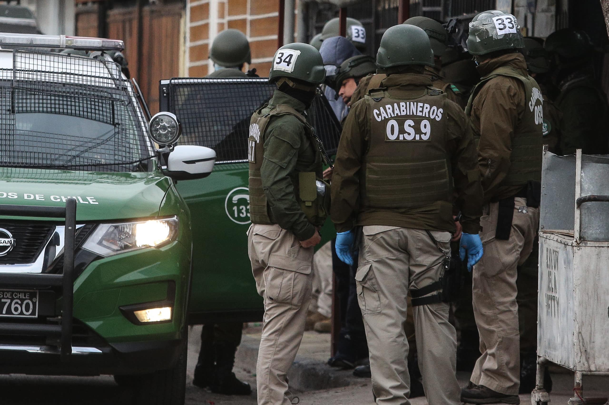 Operación Antiterrorista: Allanamientos Simultáneos Terminan con 13 Detenidos por Atentados con Explosivos