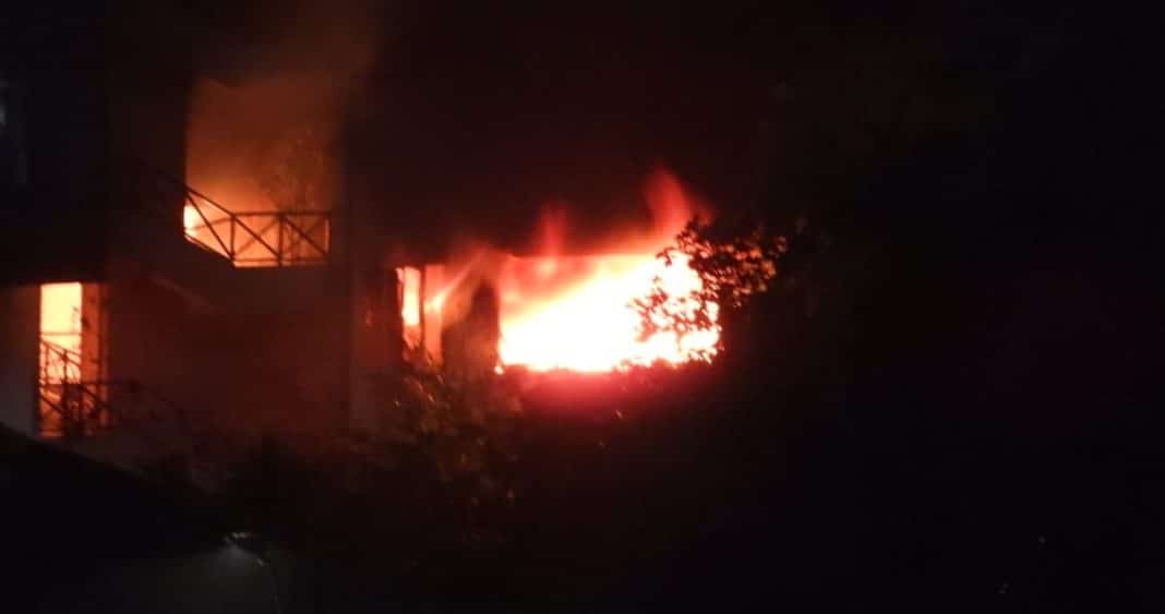 Tragedia en San Miguel: Madre Fallece en Incendio Mientras Sus Hijas Gemelas Logran Ser Rescatadas