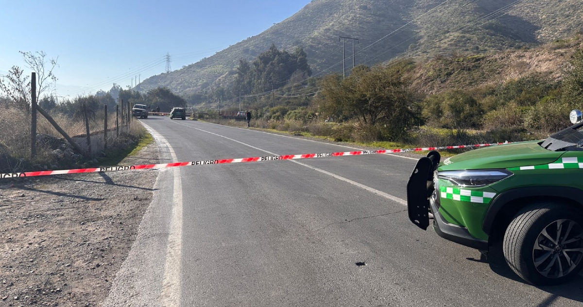 Trágico Accidente en Camino a Pirque: Motociclista Pierde la Vida en Choque Frontal