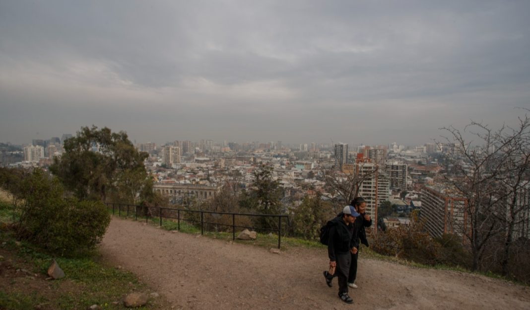 ¡Alerta Ambiental en Santiago: Descubre las Medidas Clave para Proteger Nuestra Ciudad!