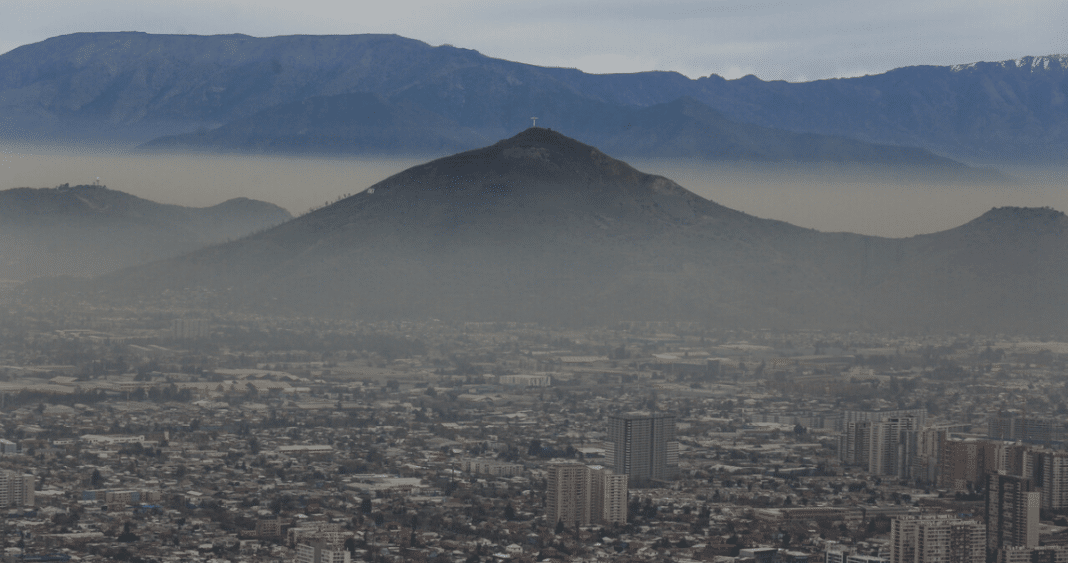 ¡Alerta Ambiental en la Región Metropolitana! Conoce los Detalles de la Restricción Vehicular