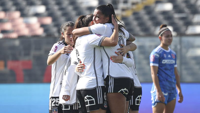 ¡Colo-Colo Femenino Triunfa en el Superclásico y Acecha el Liderato!