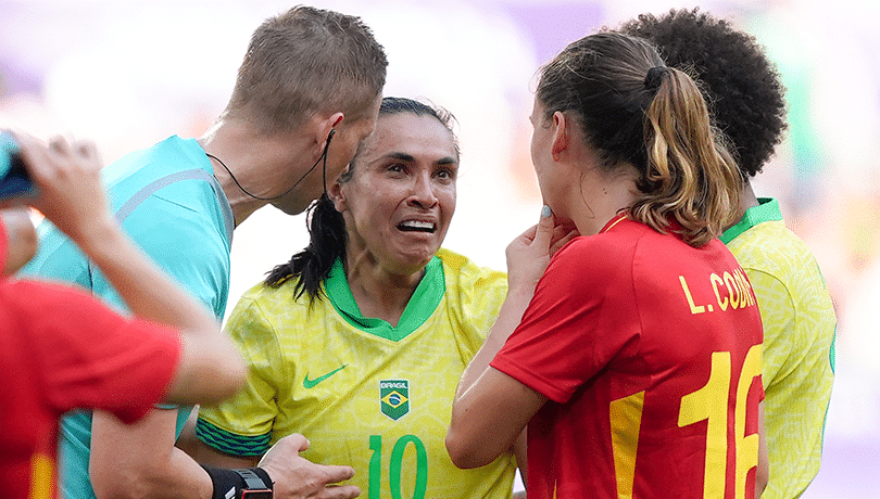 ¡Marta, la leyenda del fútbol femenino, expulsada en la derrota de Brasil ante España en los Juegos Olímpicos de París 2024!