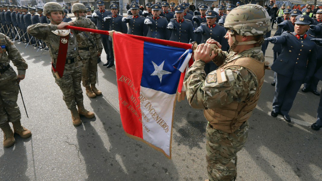 ¡Testigos del Juramento Solemne a la Bandera Chilena! Sigue en Vivo la Ceremonia Histórica