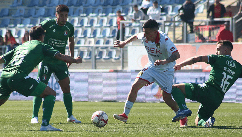 ¡Choque de Gigantes en el Clásico de Colonias! Audax y Unión Española Protagonizan un Épico Empate