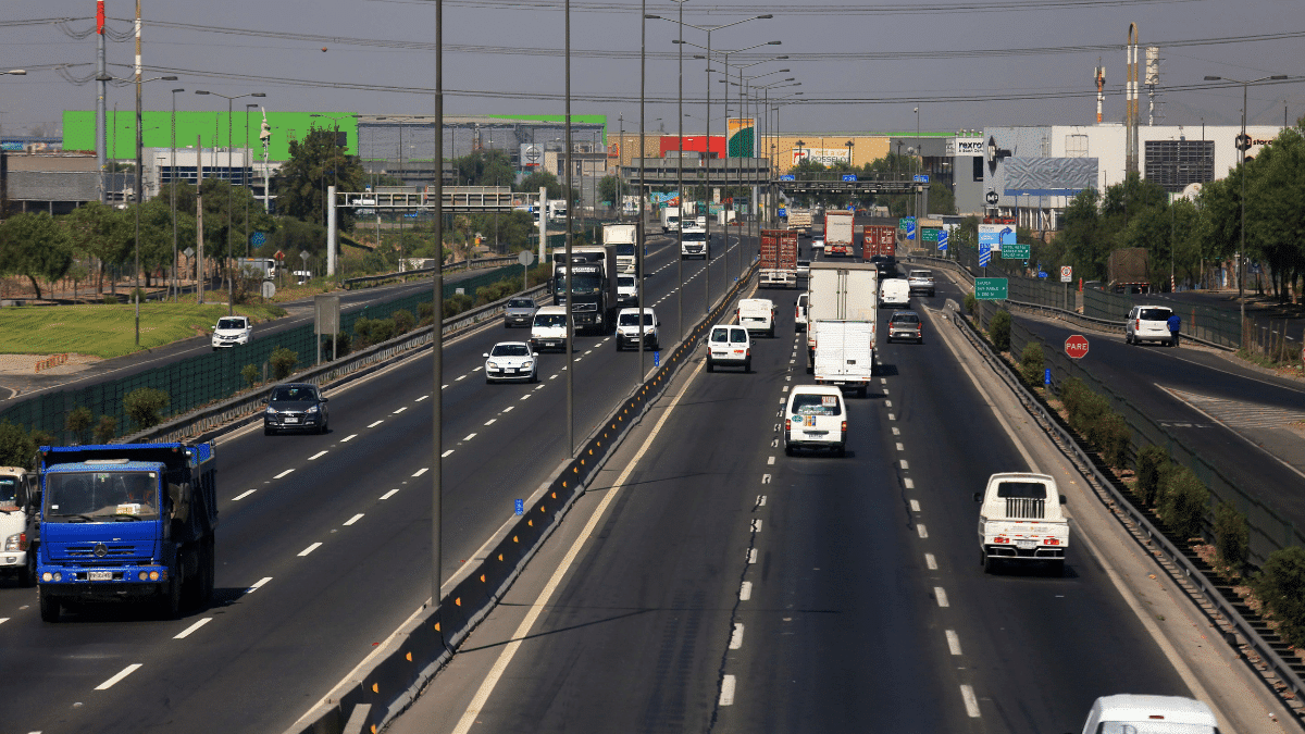 Autopistas Seguras: El Senado Aprueba Nuevas Medidas para Proteger a los Usuarios