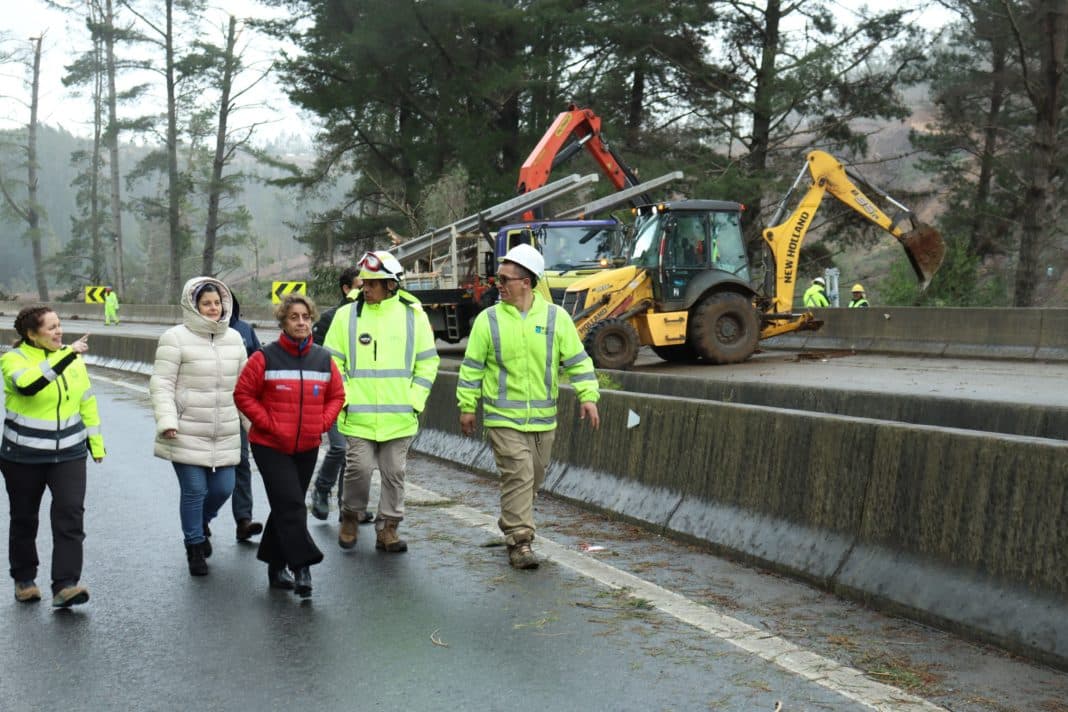 Devastación Tras el Poderoso Sistema Frontal: MOP Reporta 100 Afectaciones a Infraestructura Pública en Chile
