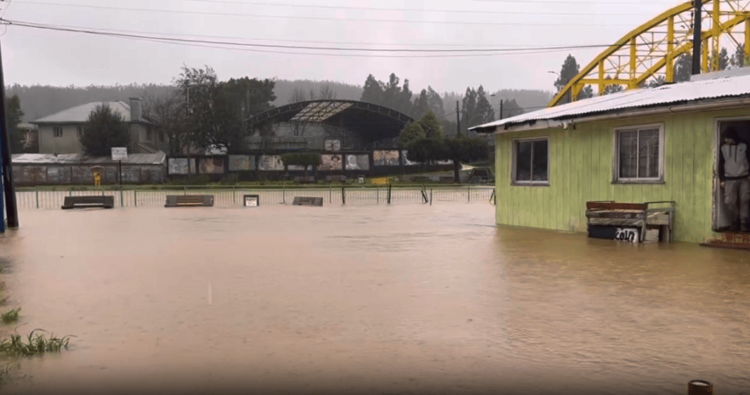 Devastadoras Inundaciones en Curanilahue: Más de 280 mm de Lluvia Caída Dejan Caos y Destrucción