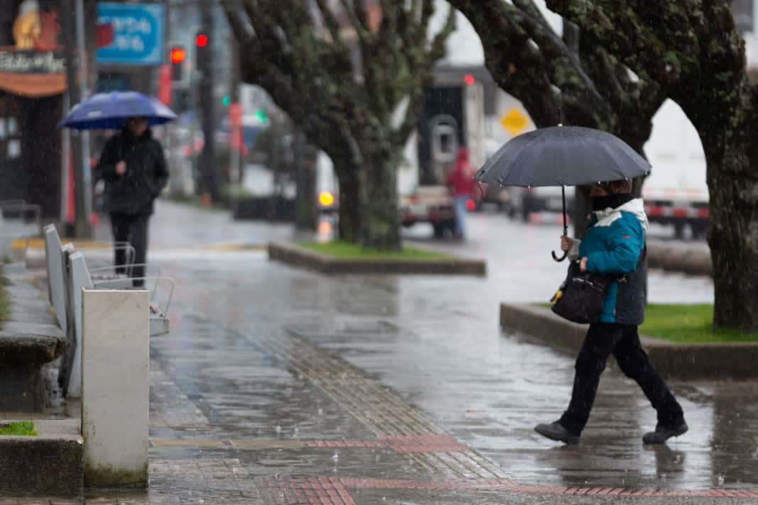 Diputado Propone Actualizar Ley para Proteger a Trabajadores de Extremos Climáticos