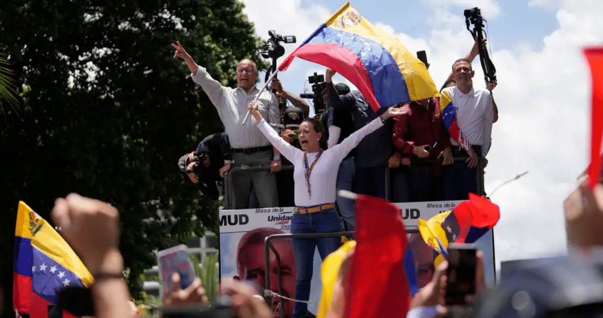 Machado Emerges from Hiding: Massive Protest Challenges Maduro's Reelection in Venezuela