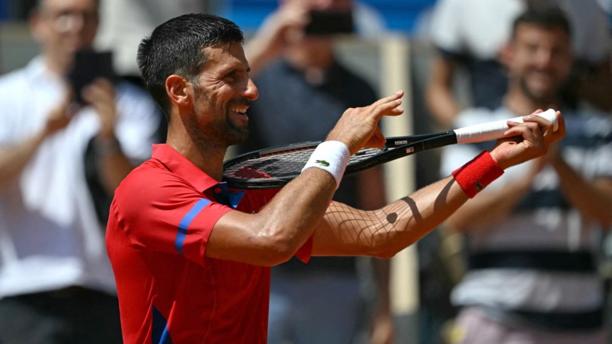 Novak Djokovic Conquista las Semifinales de París: Una Hazaña Épica de Resiliencia y Determinación