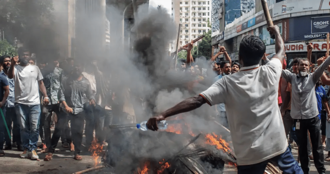 Sangrienta Jornada de Protestas en Bangladesh: 91 Muertos en el Conflicto Más Violento Hasta la Fecha