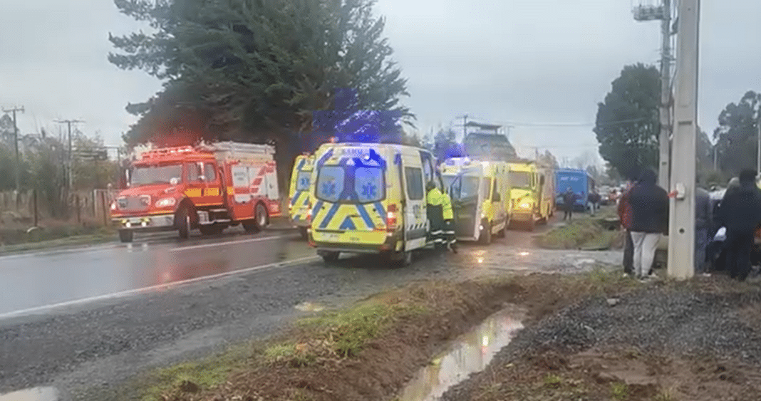 Tragedia en la Ruta: Dos Muertos y Treinta Heridos en Accidente de Tránsito