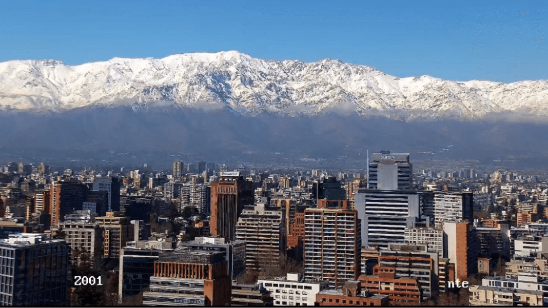 ¡Descubre la Belleza Invernal de la Cordillera de Los Andes Tras las Lluvias en Santiago!