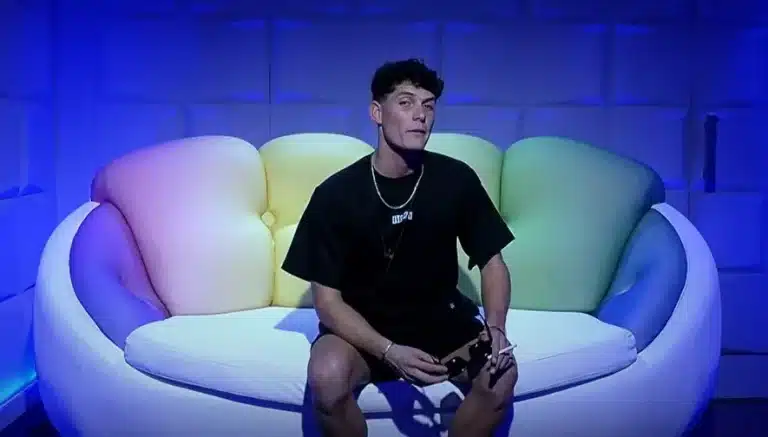 ¡Pasión desenfrenada en Gran Hermano Chile! Íñigo y Camila se entregan a un beso apasionado