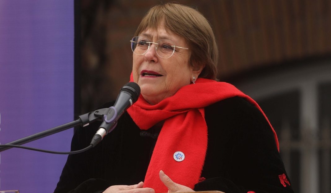 ¿Bachelet, la Salvadora de la Centro-Izquierda? Analista Político Revela el Vacío de Liderazgo y la Oportunidad de la Expresidenta