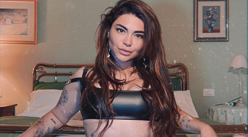 ¡Antonella Ríos Deslumbra con su Sensualidad en Impactantes Fotos en la Web!