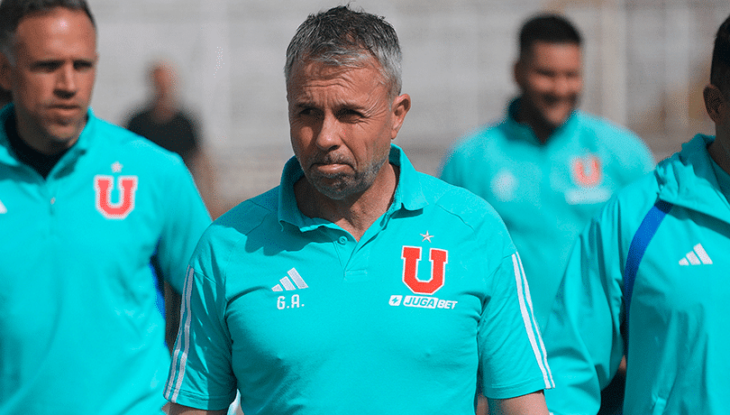 ¡Sorprendente Goleada de la U! Entrenador Álvarez Analiza el Resultado con Cautela