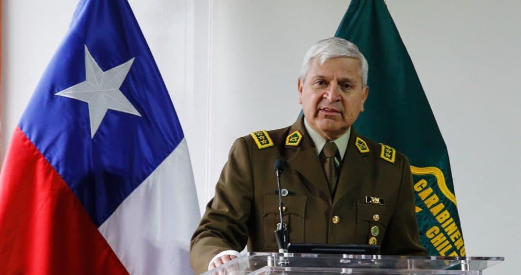 Adiós al Mando: La Emotiva Despedida del General Yáñez de Carabineros