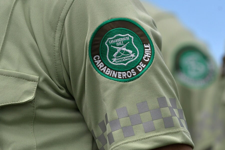 Carabineros Exponen Escándalo: Cuatro Funcionarios Detenidos por Microtráfico y Cohecho