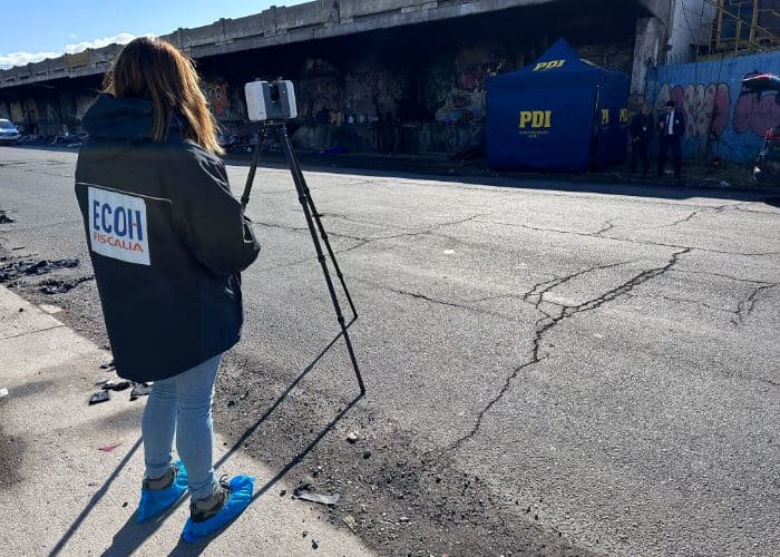 Escalofriante Hallazgo en Plena Vía Pública: Cuerpo Maniatado y Herido Mortalmente en Estación Central