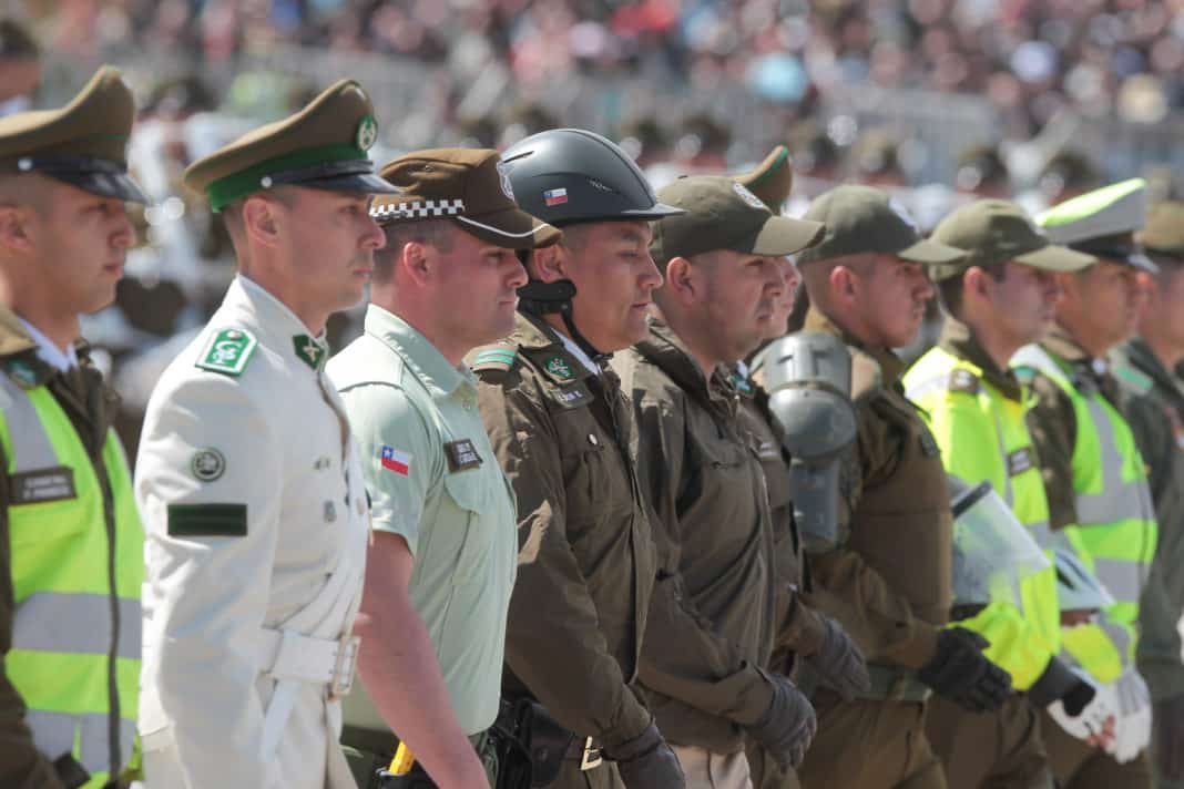 Héroes Caídos: Rindiendo Homenaje a los Mártires de Carabineros en la Parada Militar 2024