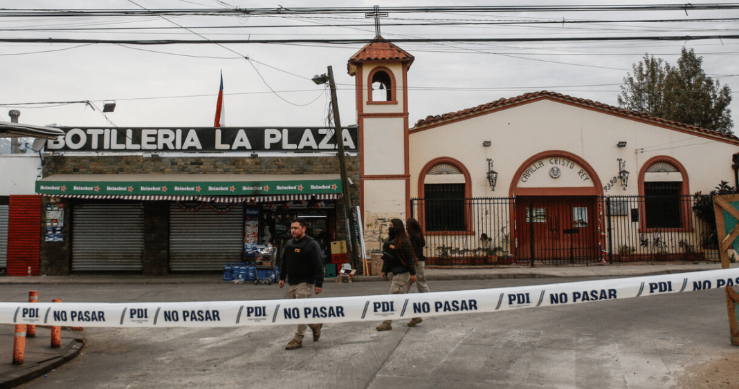 Tragedia en San Miguel: Un Hombre Muerto y Tres Heridos en Ataque a Balazos Afuera de Botillería