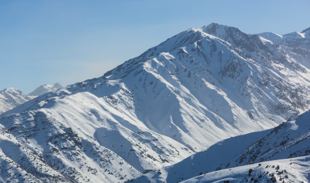 ¡Prepárate para la Tormenta de Nieve! DMC Emite Alerta en Dos Regiones de Chile