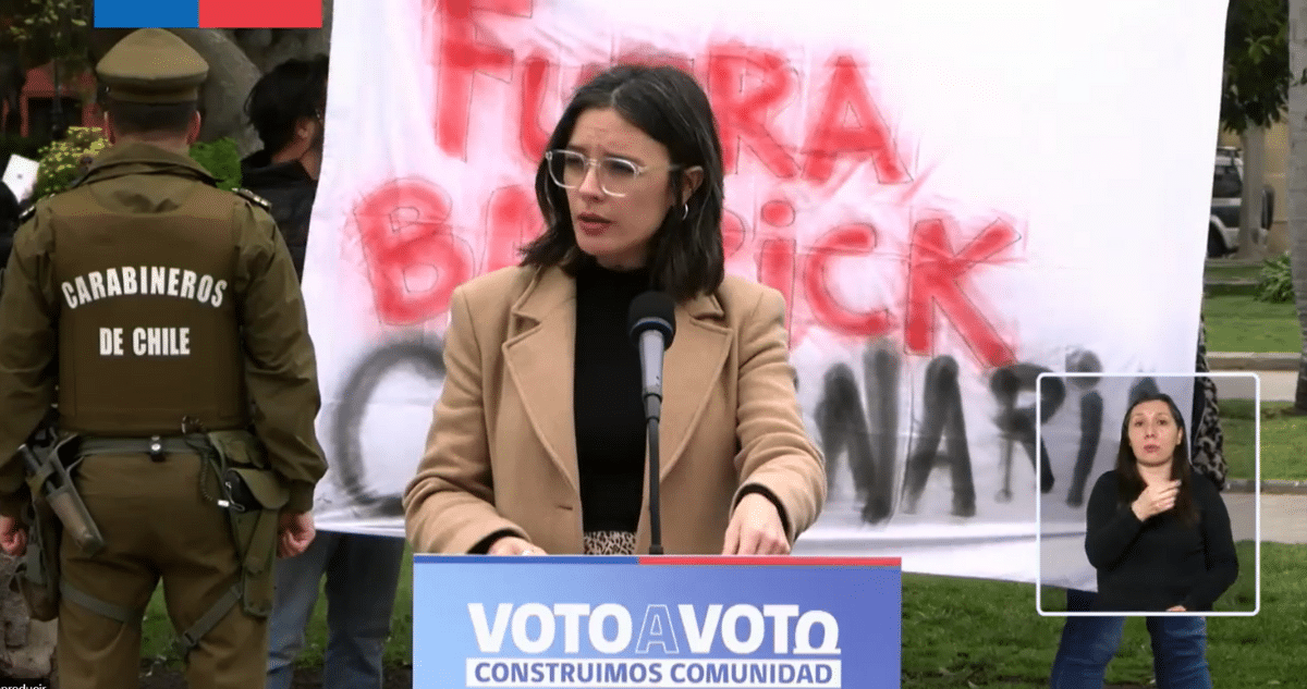 ¡Descubre cómo los Manifestantes se Enfrentan al Gigante Minero Barrick Gold en el Norte de Chile!